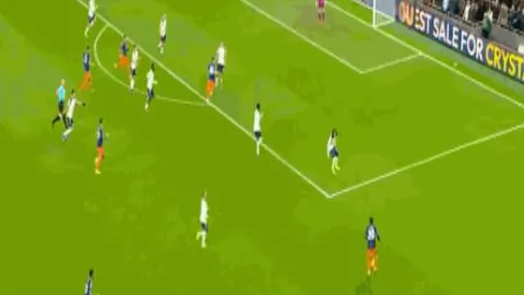 曼城24轮大胜布伦特福德，斯特林助点球德布劳内建功